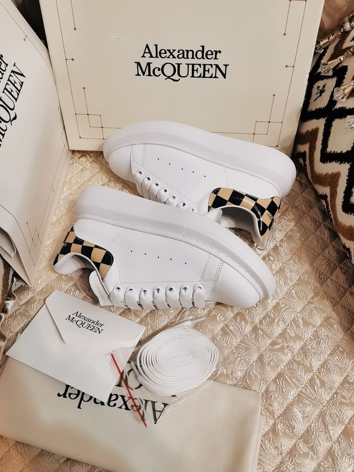 Alexander Mcqueen Couple Shoes AMS00013